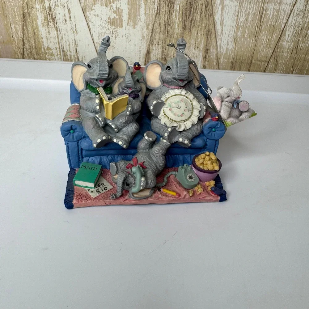 Luckyphants Elephant‎ Figurine Home Sweet Home Banberry Designs 1097